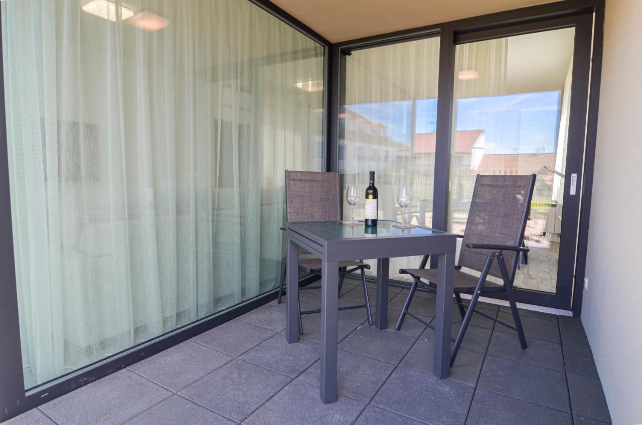 Palm Garden Apartment 1 Mikulov Esterno foto